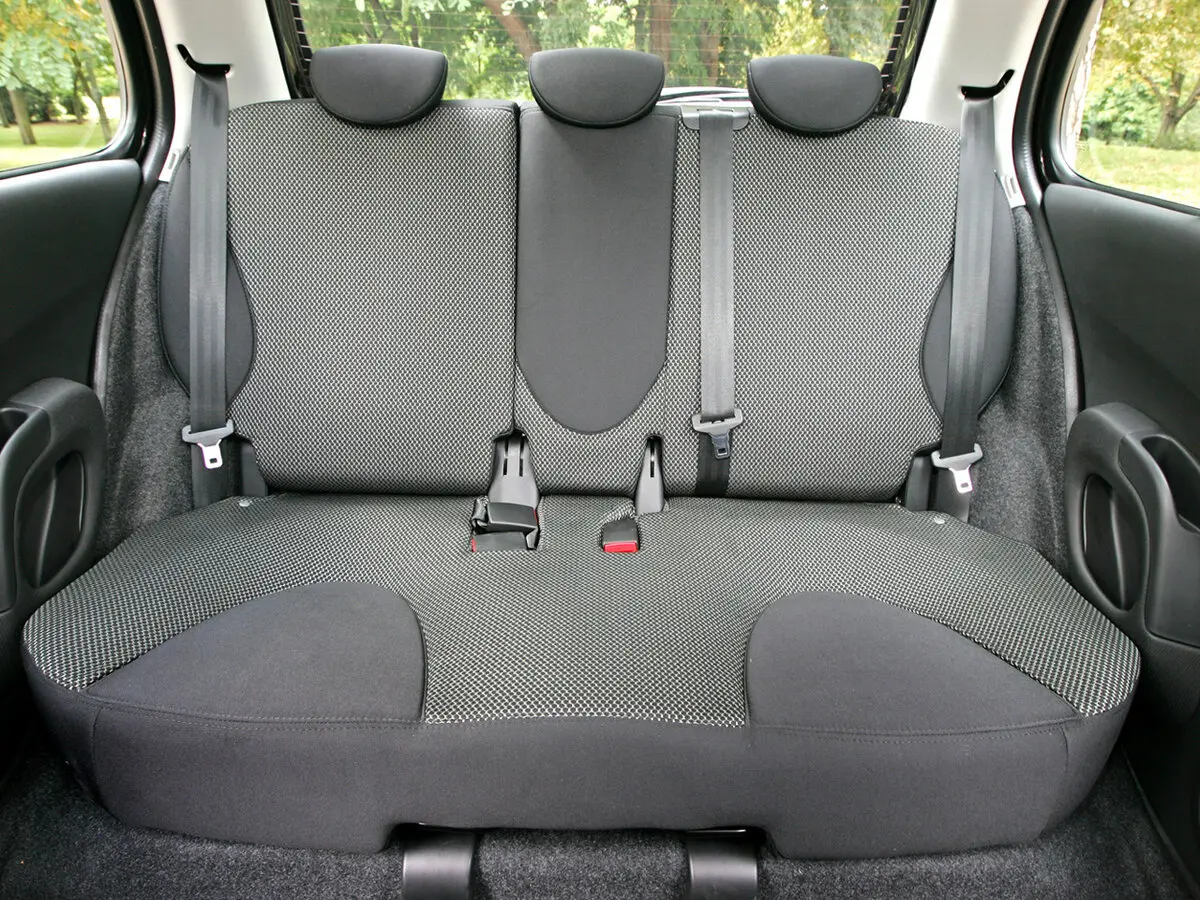 Nissan Micra III (K12) Хэтчбек 5 дв. — сүрөт 7