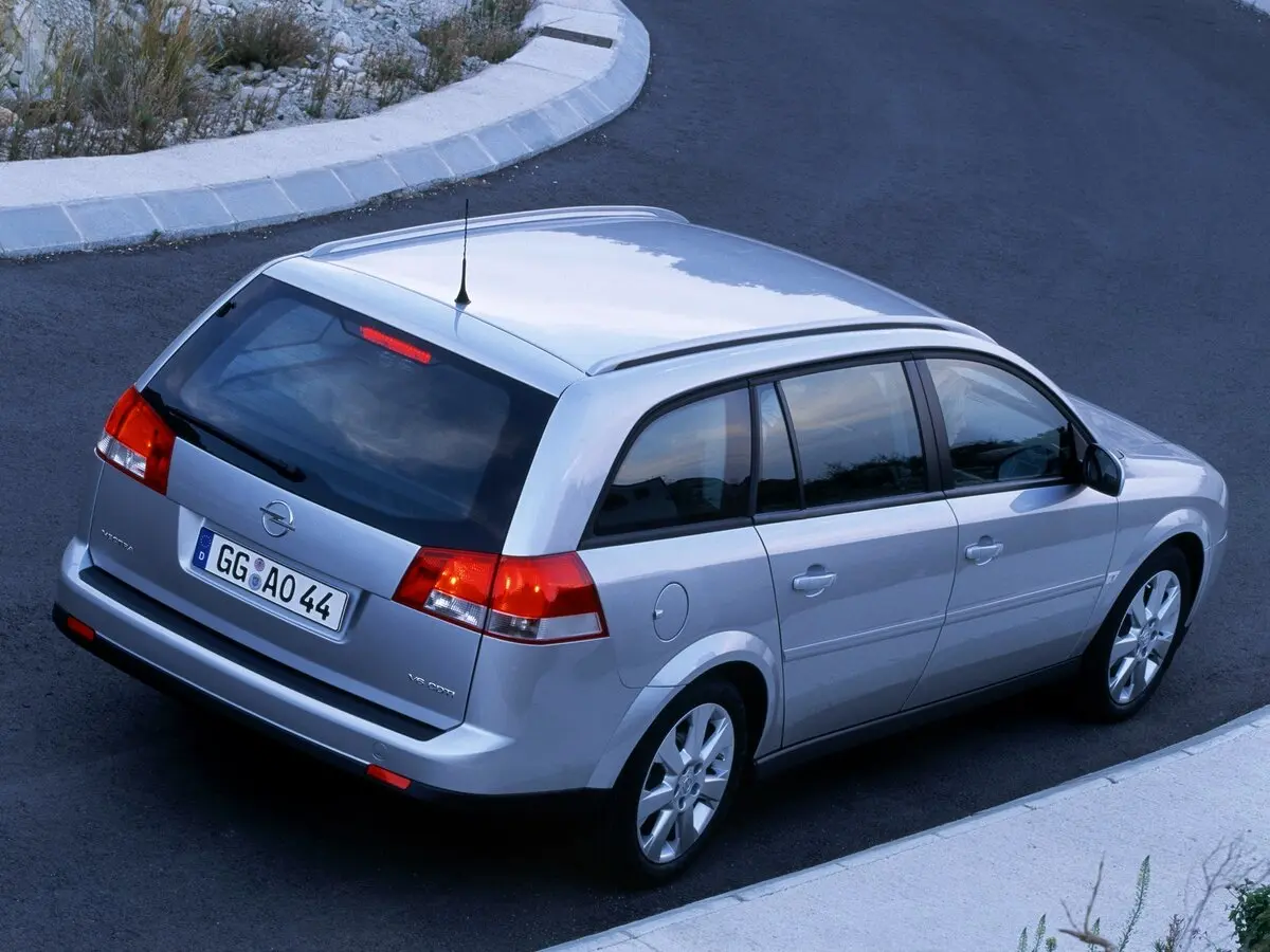 Opel Vectra C Универсал 5 дв. — фото 5
