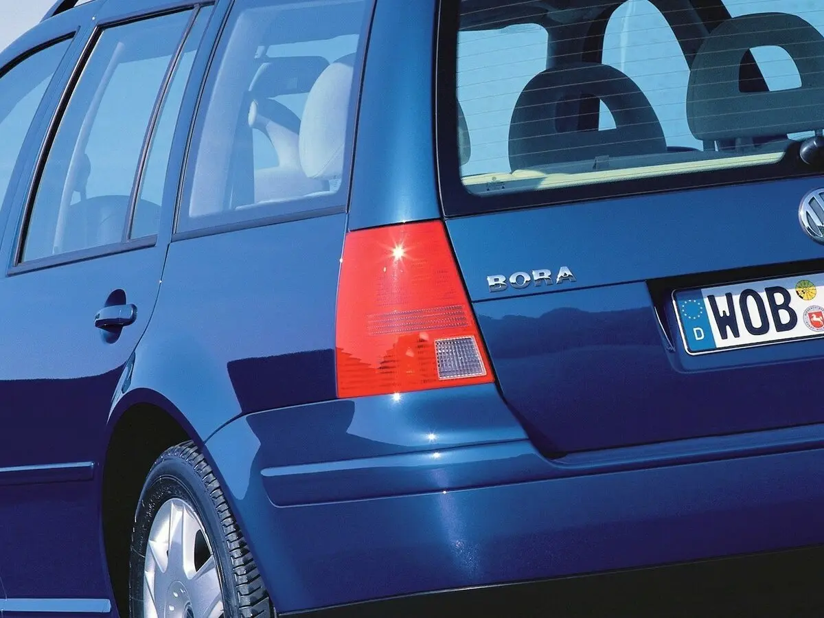 Volkswagen Bora I Универсал 5 дв. — фото 7