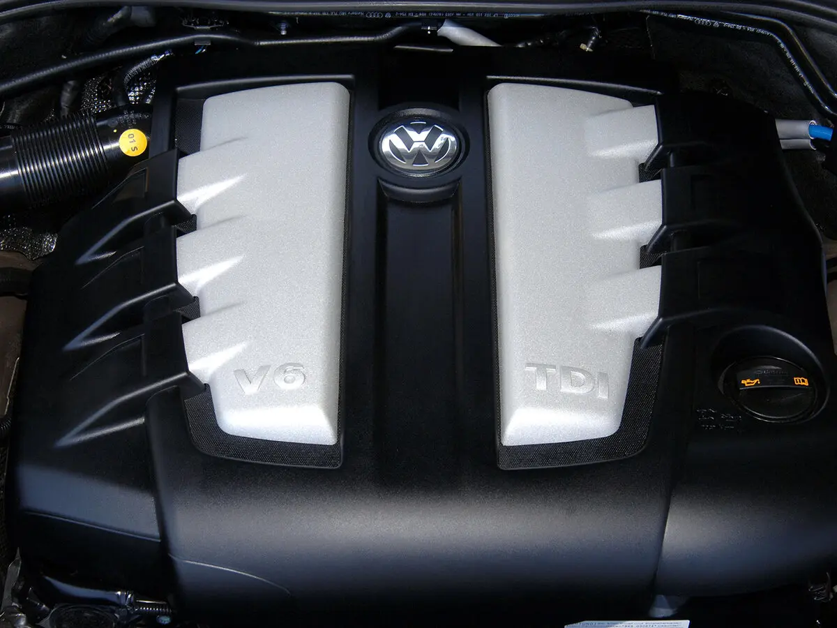 Volkswagen Touareg I Внедорожник 5 дв. — 照片 11