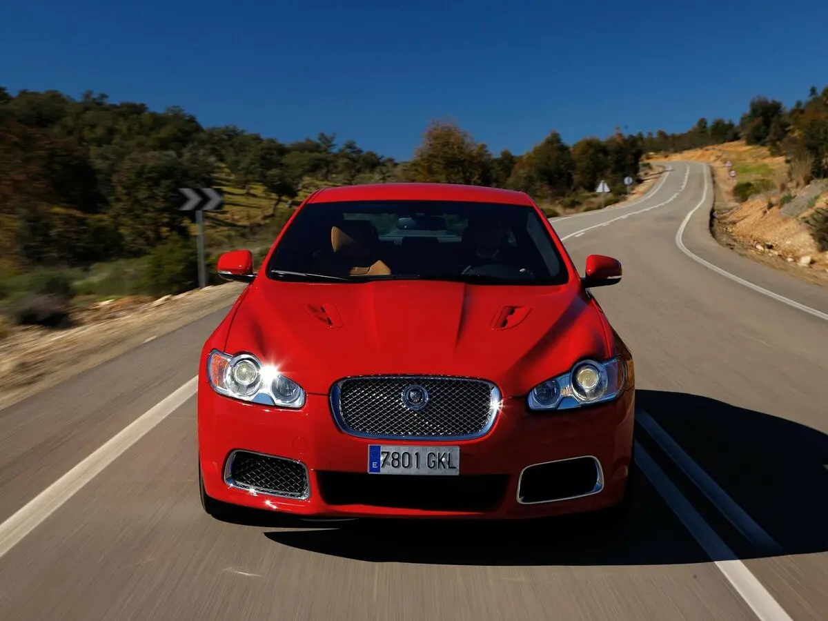 Jaguar XFR I Седан — сүрөт 3