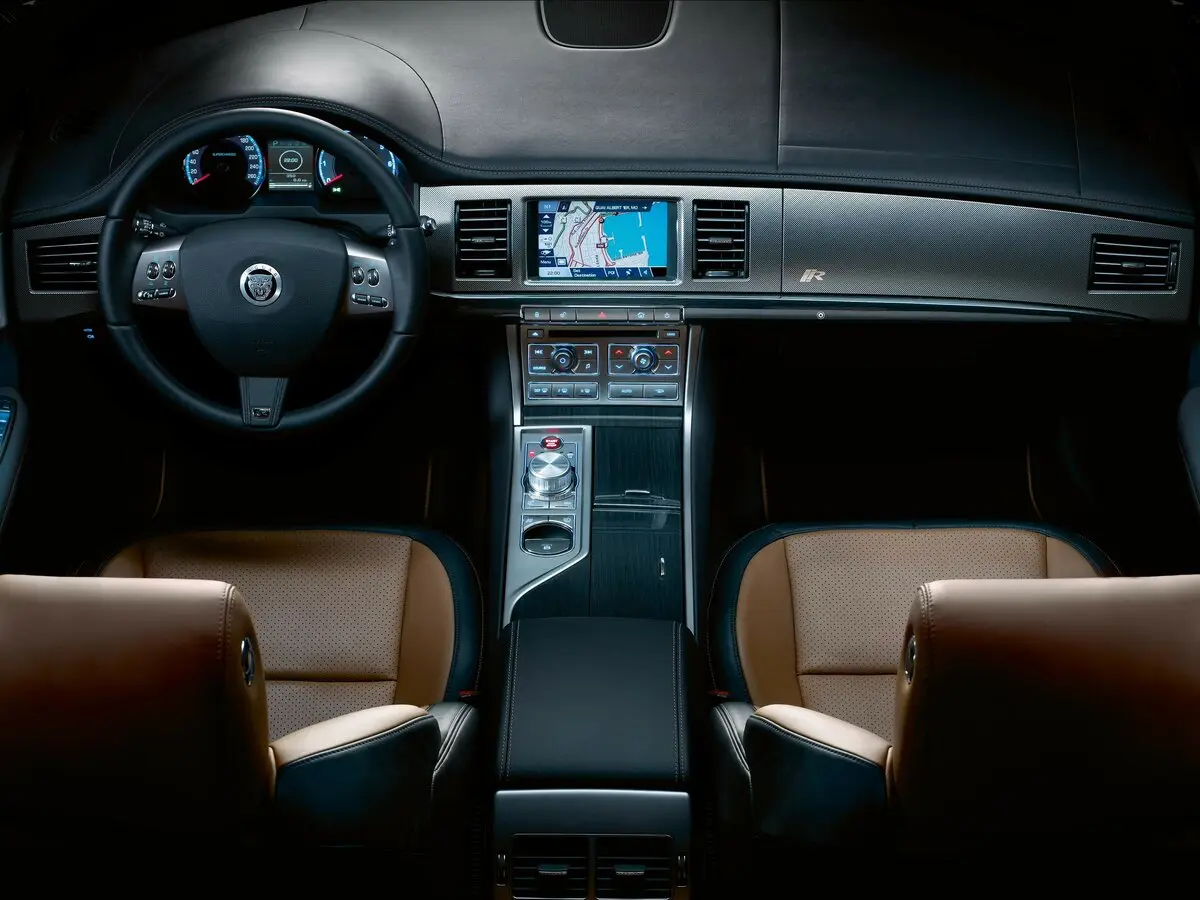 Jaguar XFR I Седан — сүрөт 6