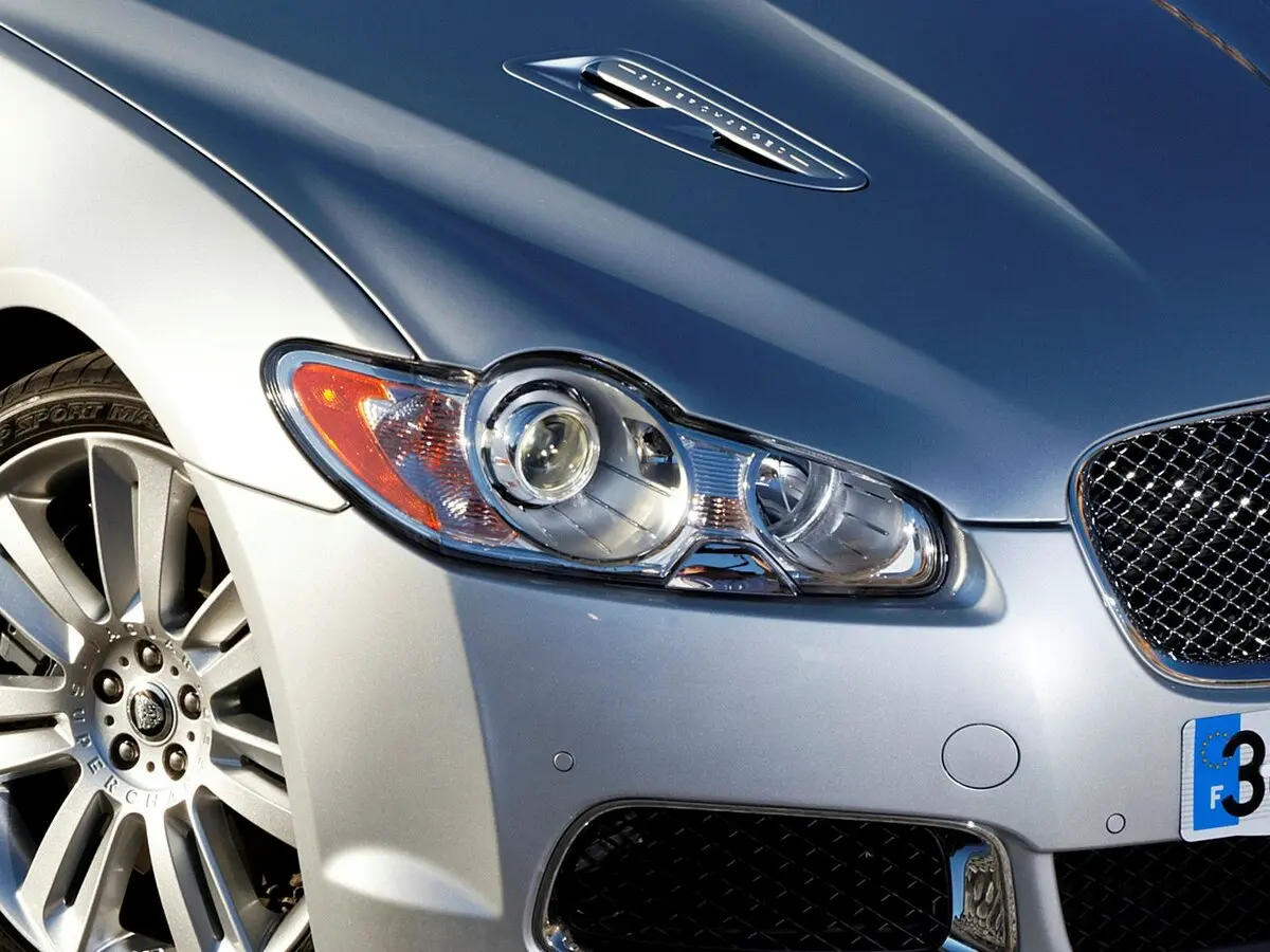 Jaguar XFR I Седан — сүрөт 12