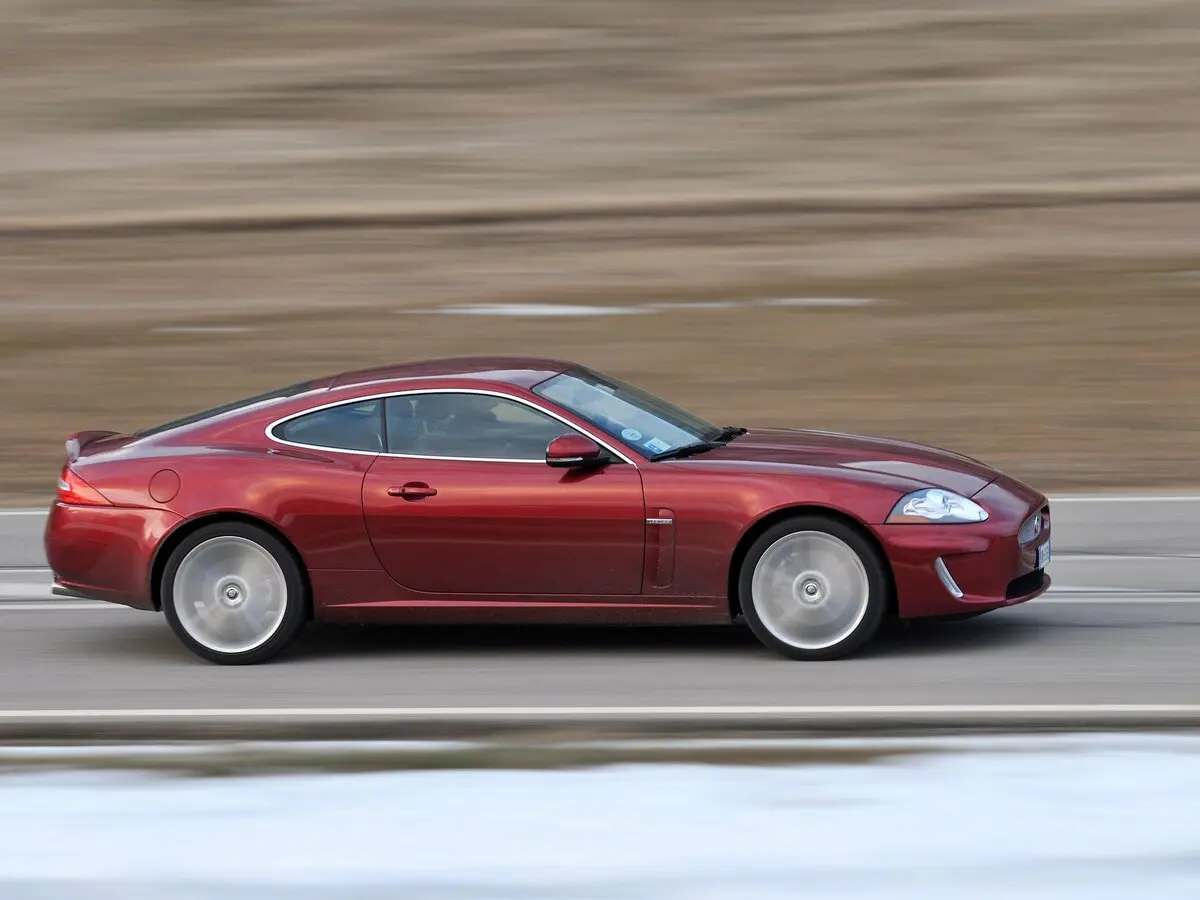 Jaguar XK II Рестайлинг 1 Купе — сүрөт 2