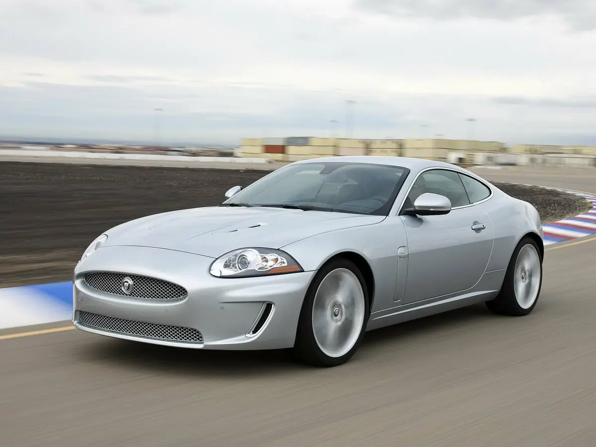 Jaguar XKR II Рестайлинг 1 Купе