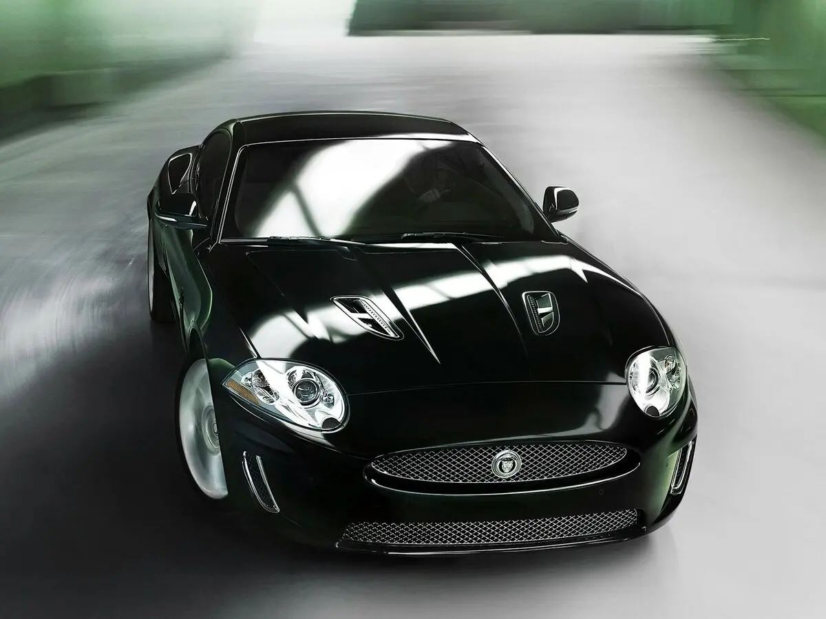 Jaguar XKR II Рестайлинг 1 Купе — сүрөт 3
