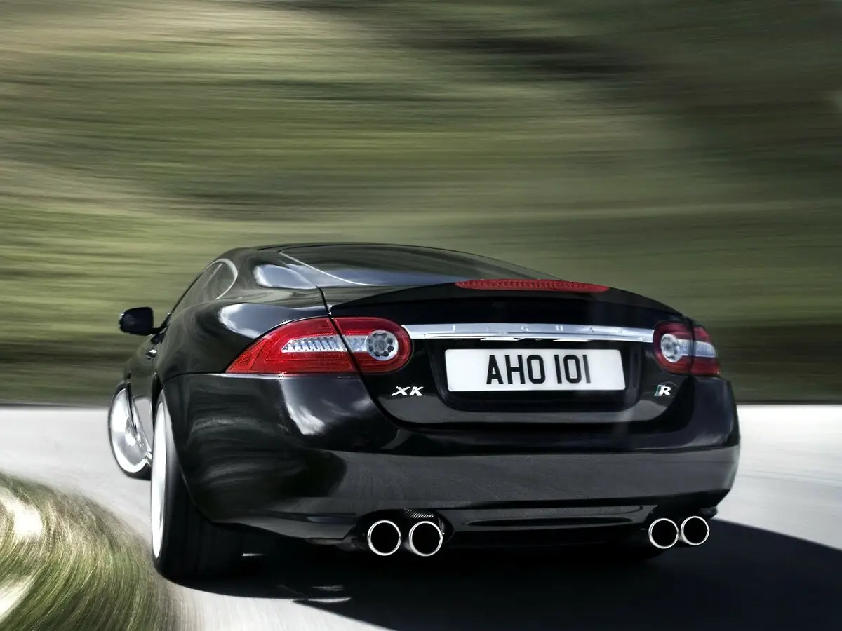 Jaguar XKR II Рестайлинг 1 Купе — сүрөт 4