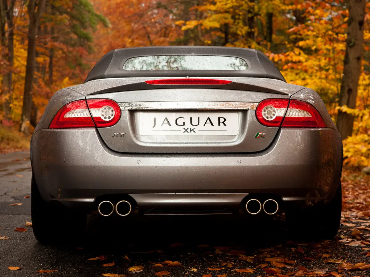 Jaguar XKR II Рестайлинг 1 Кабриолет — photo 4