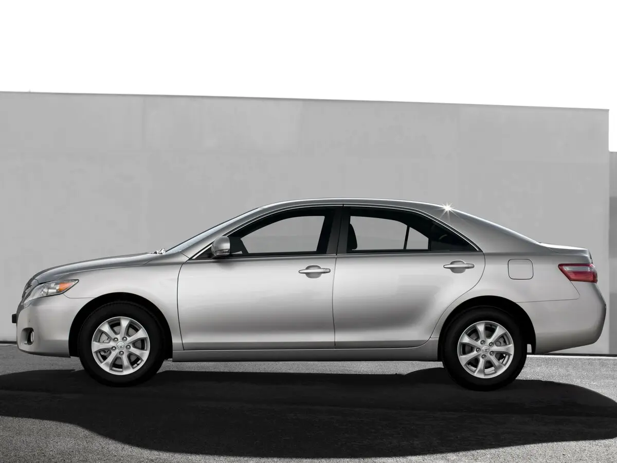 Toyota Camry VI (XV40) Рестайлинг Седан — сүрөт 2