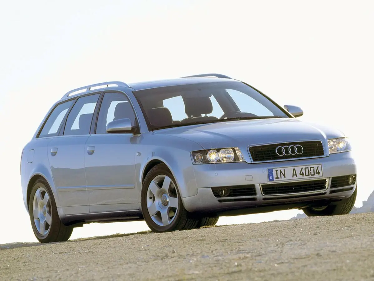 Audi A4 II (B6) Универсал 5 дв.