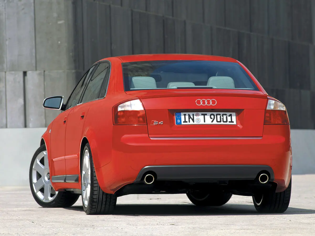 Audi S4 II (B6) Седан — сүрөт 5