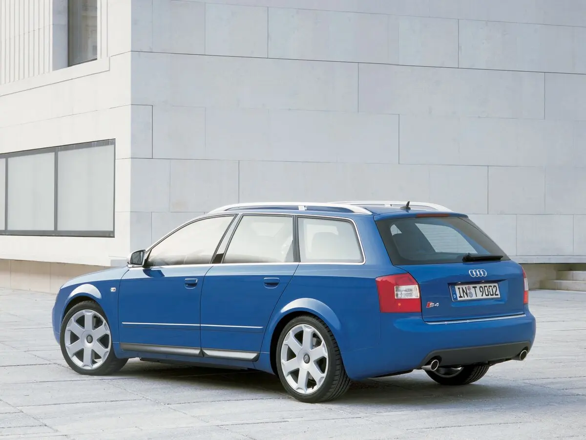 Audi S4 II (B6) Универсал 5 дв. — 照片 6