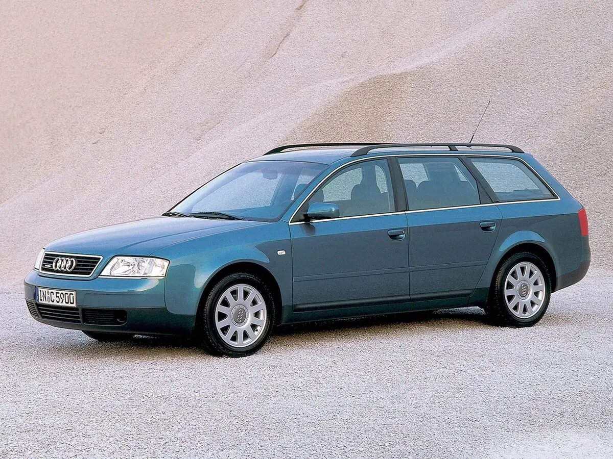Audi A6 II (C5) Универсал 5 дв.