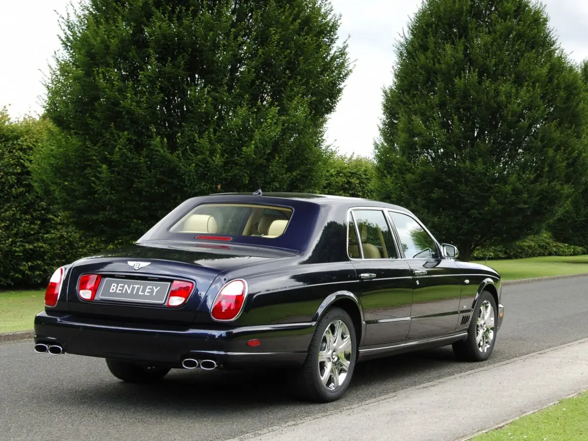 Bentley Arnage I Рестайлинг Седан — сүрөт 4