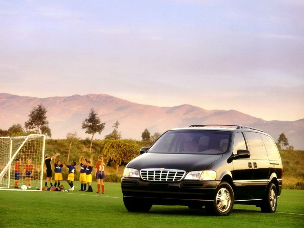 Chevrolet Venture 1996 – 2005 Компактвэн — фото 3
