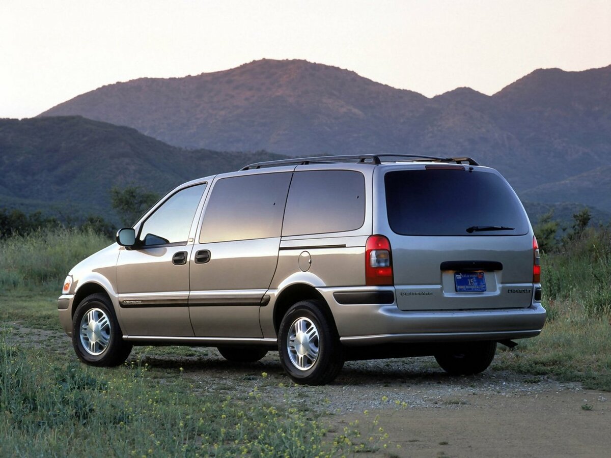 Chevrolet Venture 1996 – 2005 Компактвэн — фото 4