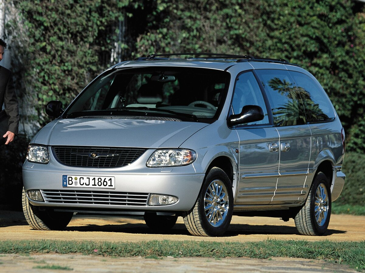 Chrysler Voyager IV Минивэн Grand — фото 2