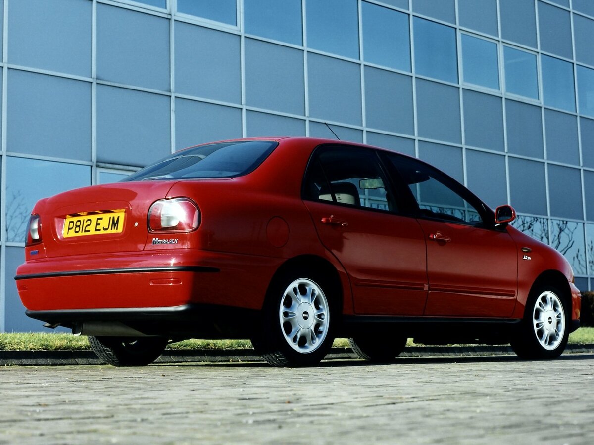 Fiat Marea 1996 – 2002 Седан — фото 6