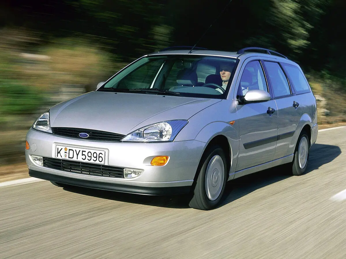 Ford Focus I Универсал 5 дв.