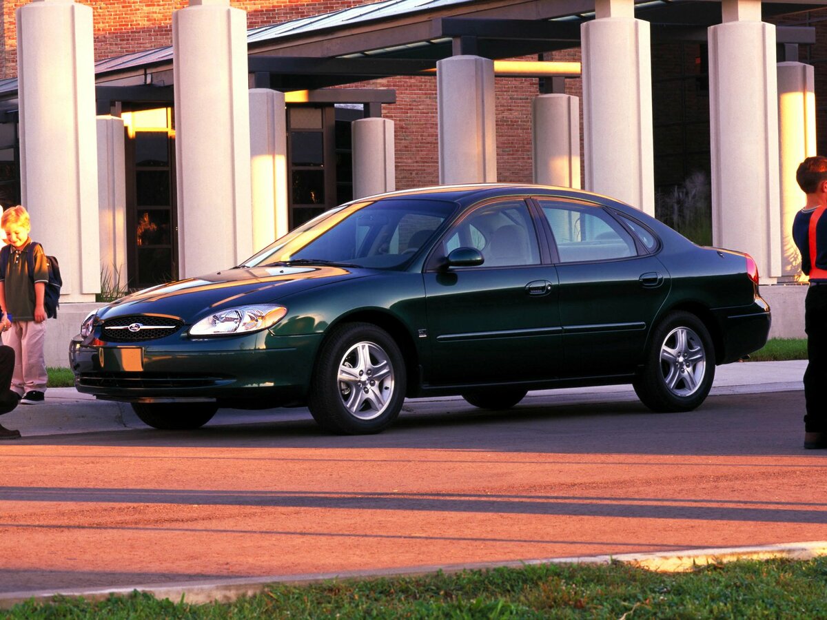 Ford Taurus IV Седан