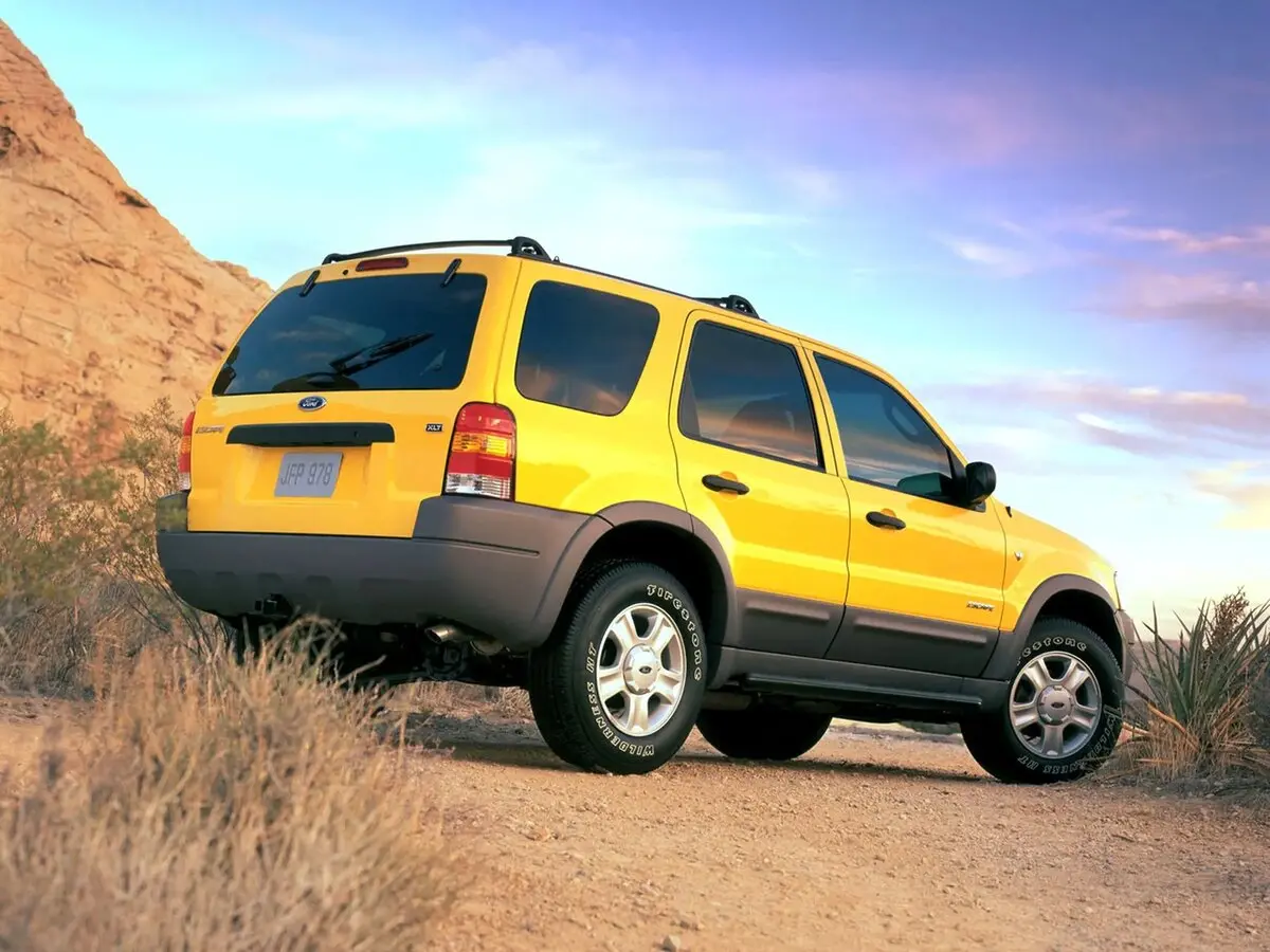 Ford Escape I Внедорожник 5 дв. — сүрөт 4