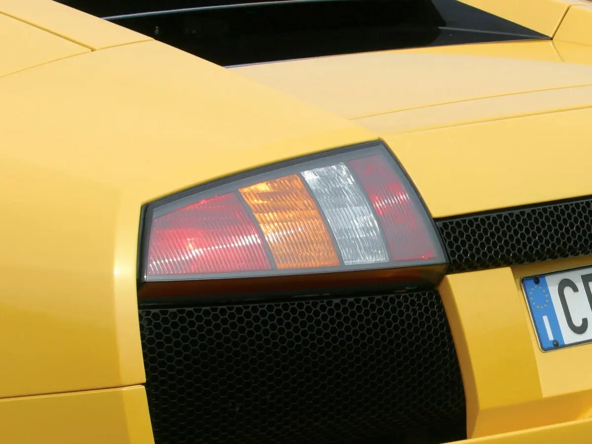 Lamborghini Murcielago I Купе — photo 13
