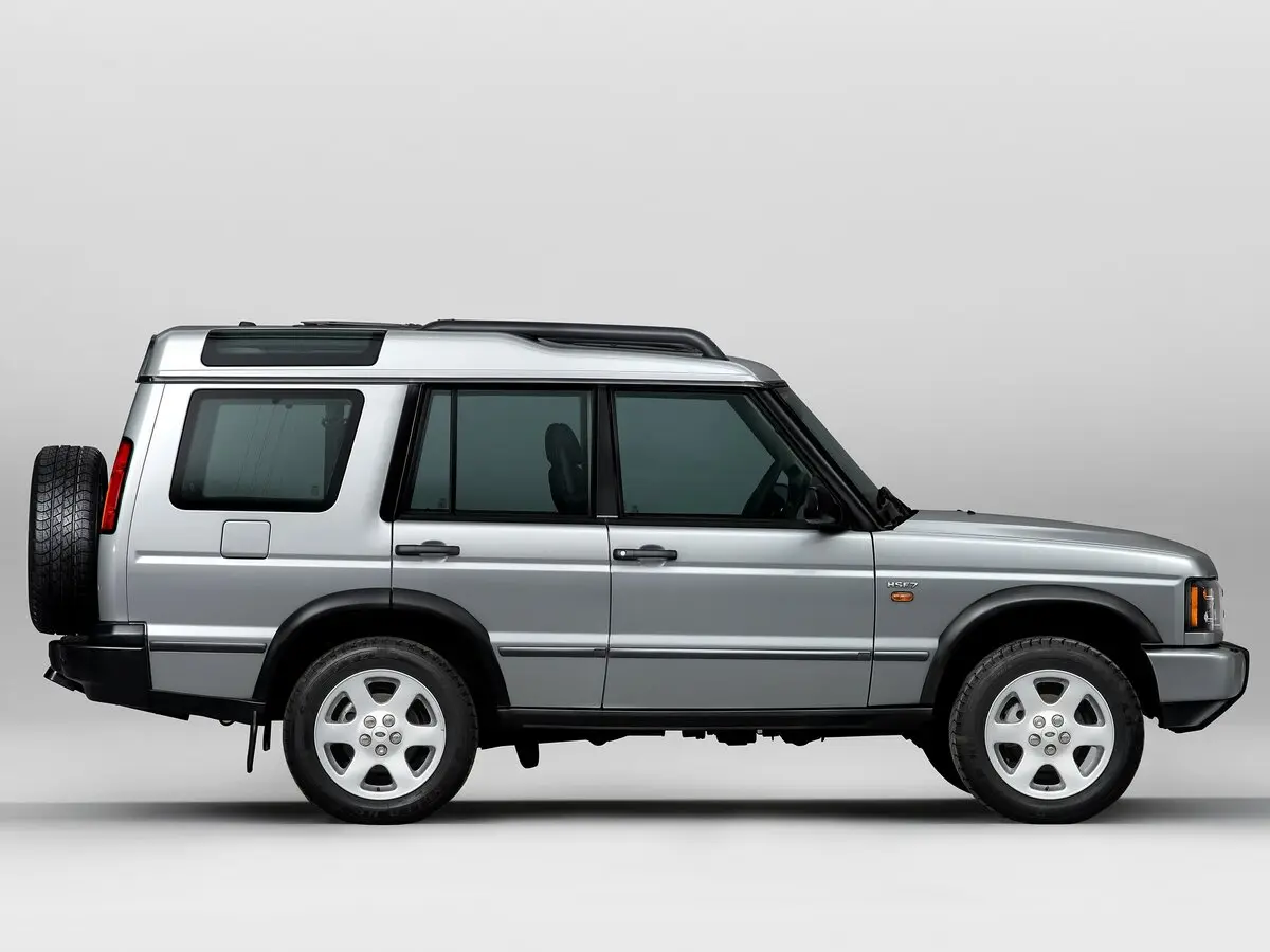 Land Rover Discovery II Внедорожник 5 дв. — фото 2