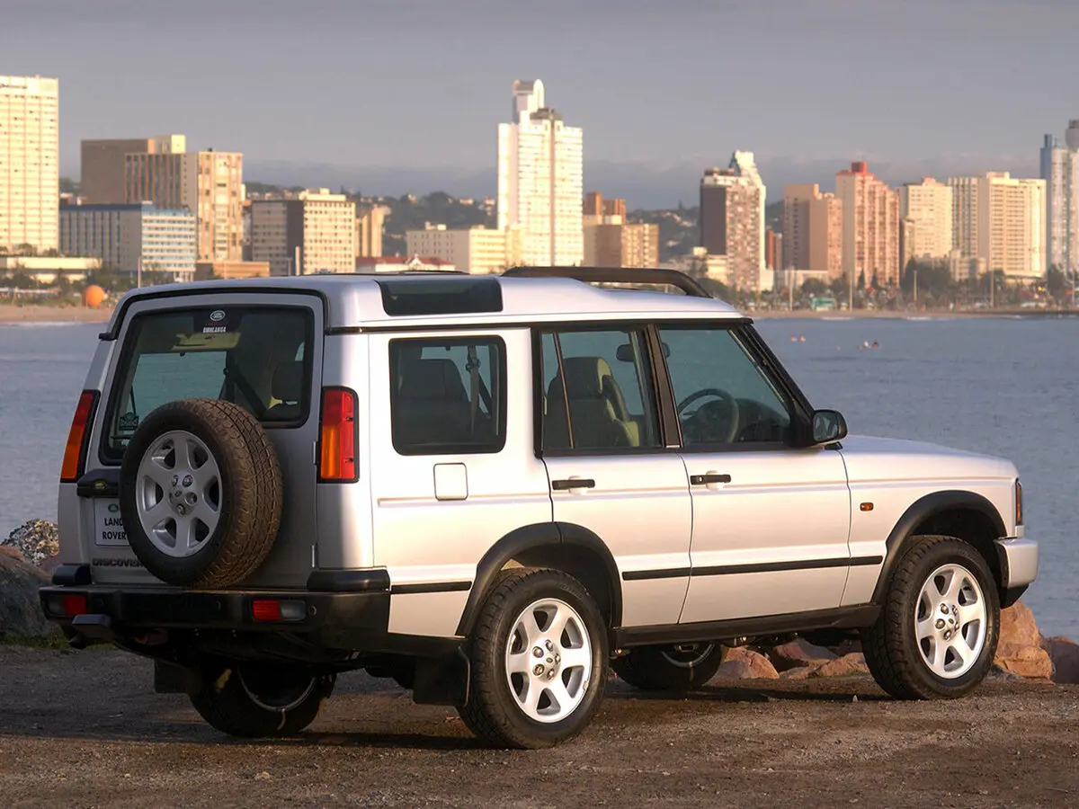 Land Rover Discovery II Внедорожник 5 дв. — фото 4