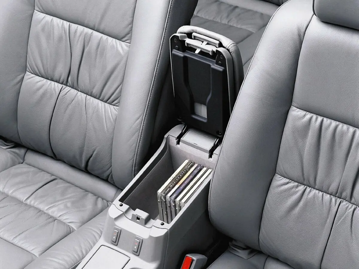 Mazda Xedos 9 I Рестайлинг Седан — сүрөт 8
