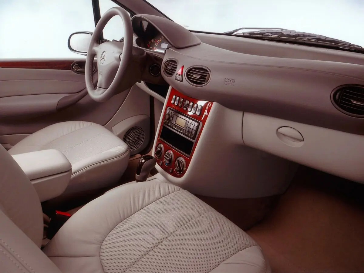 Mercedes-Benz A-Класс I (W168) Рестайлинг Хэтчбек 5 дв. — сүрөт 5