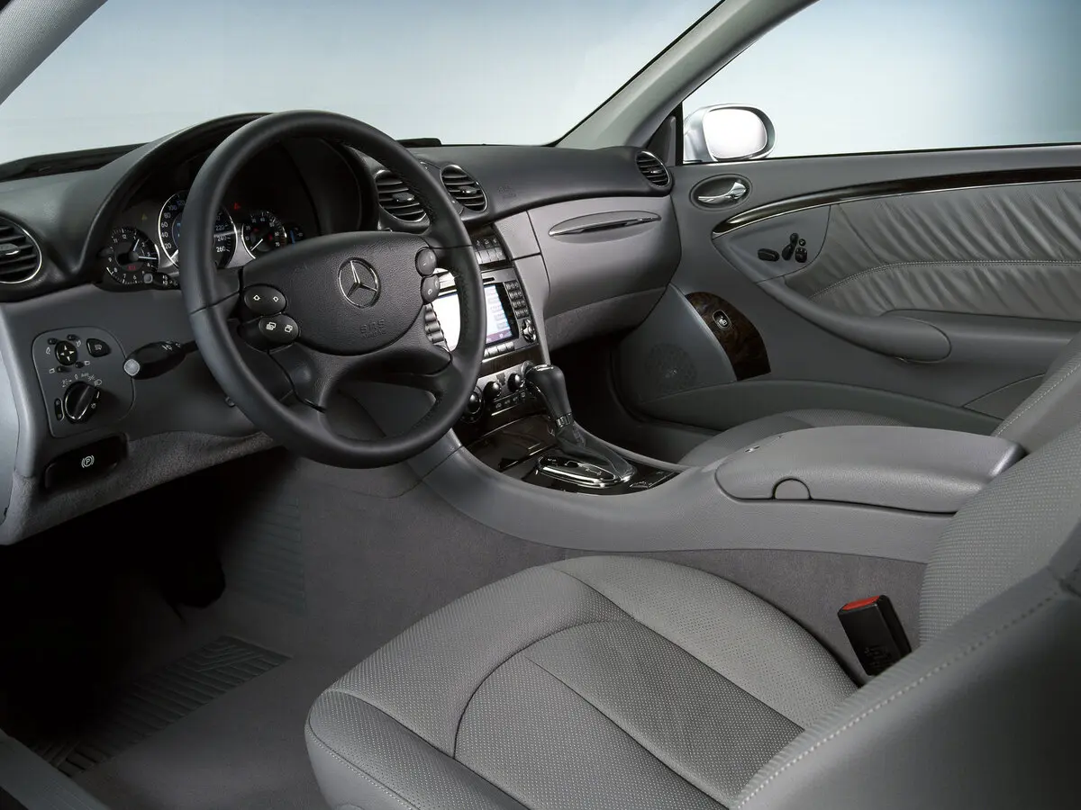 Mercedes-Benz CLK-Класс II (W209) Купе-хардтоп — сүрөт 8
