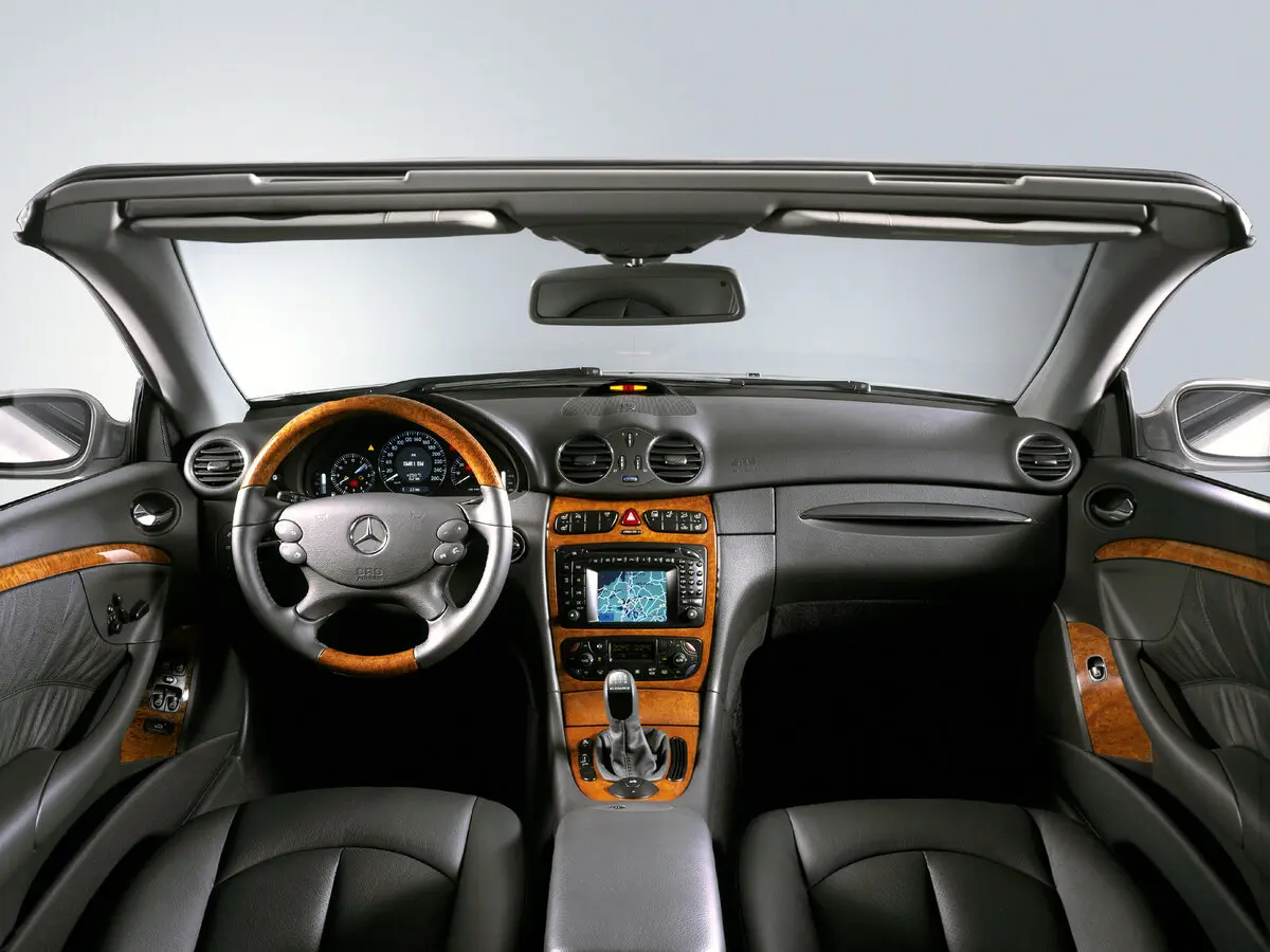Mercedes-Benz CLK-Класс II (W209) Кабриолет — сүрөт 5