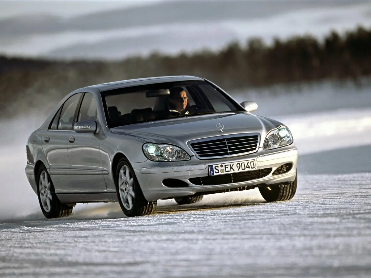 Mercedes-Benz S-Класс IV (W220) Рестайлинг Седан
