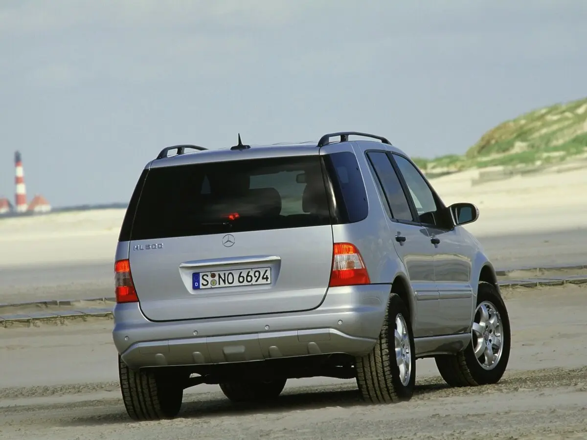 Mercedes-Benz M-Класс I (W163) Рестайлинг Внедорожник 5 дв. — сүрөт 4