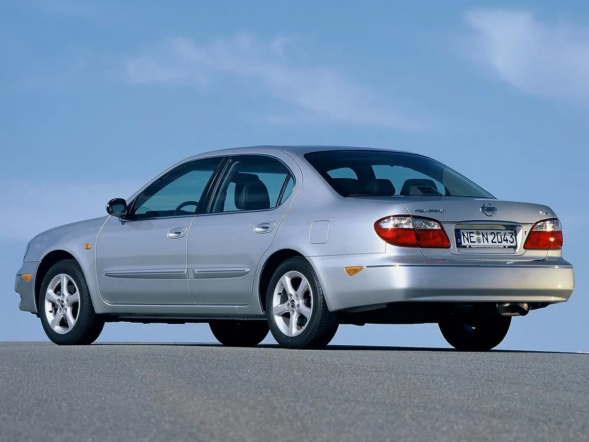 Nissan Maxima V (A33) Седан — photo 5