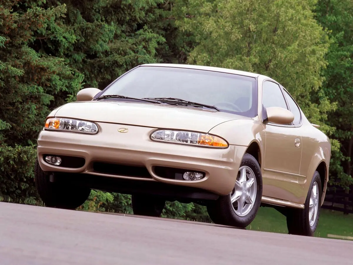 Oldsmobile Alero 1999 – 2004 Купе — сүрөт 3