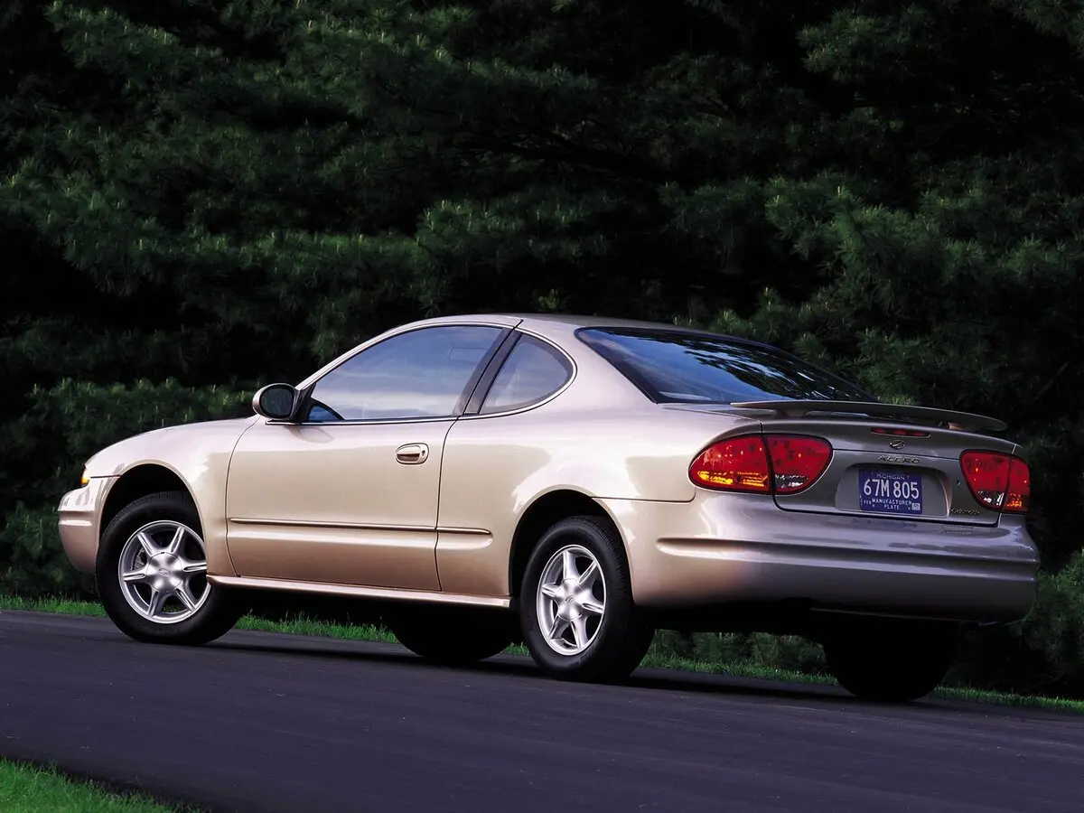 Oldsmobile Alero 1999 – 2004 Купе — сүрөт 4