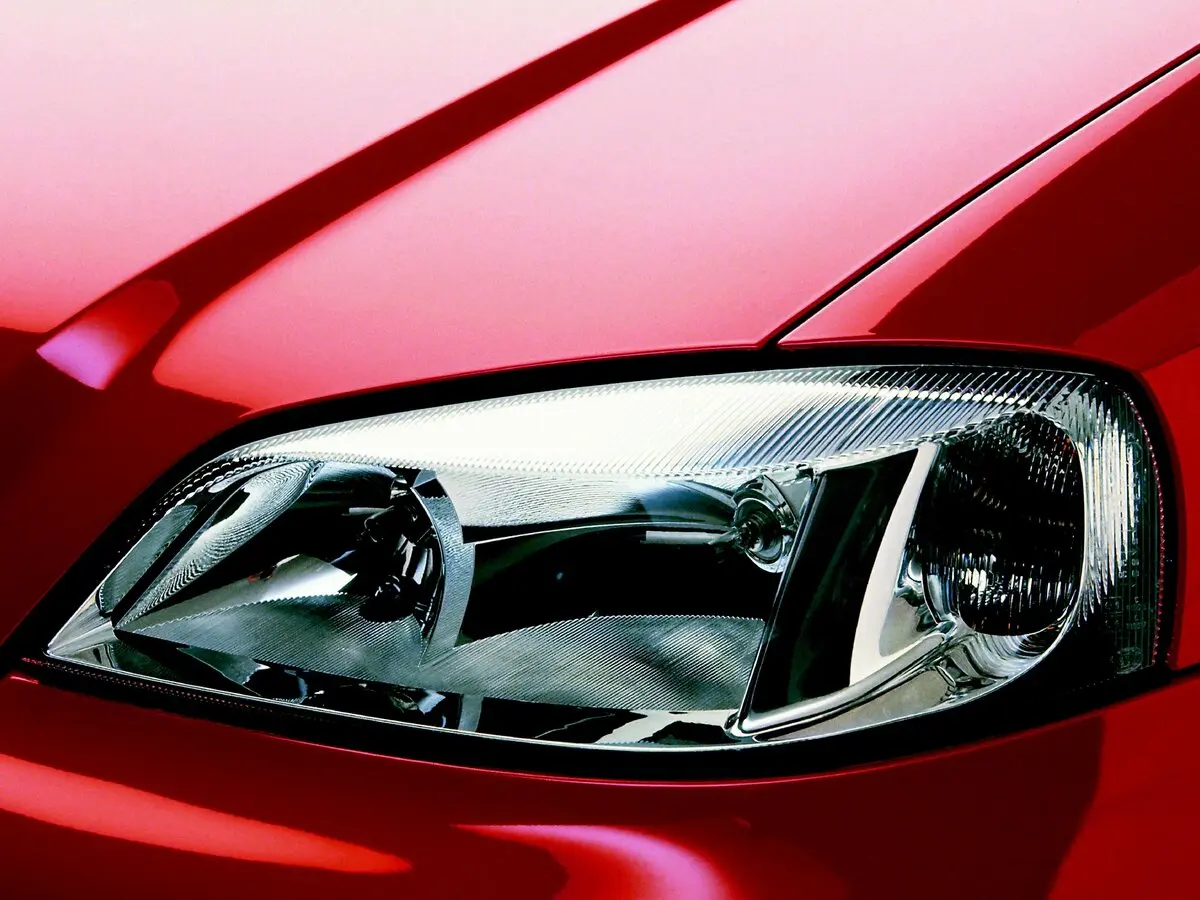 Opel Astra G Хэтчбек 3 дв. — фото 8
