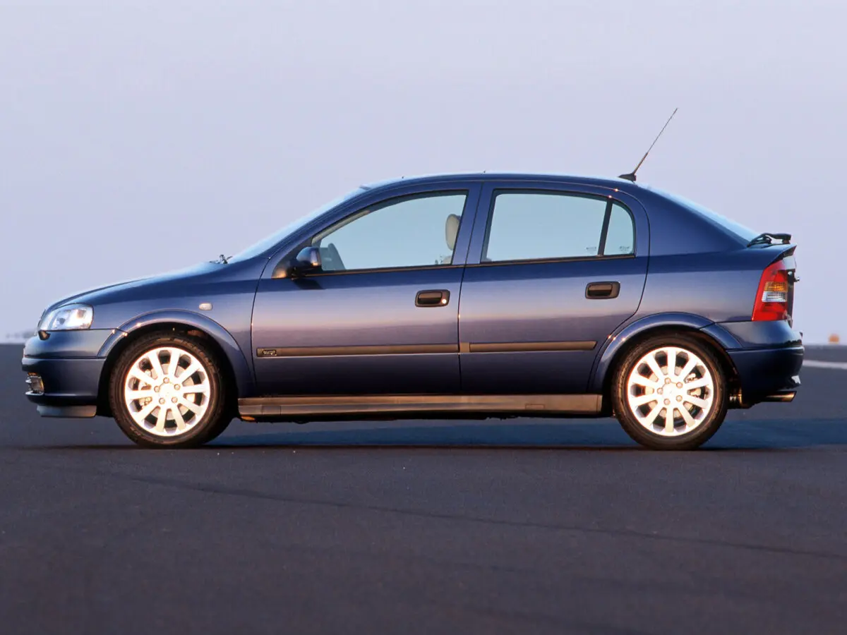 Opel Astra G Хэтчбек 5 дв. — фото 2