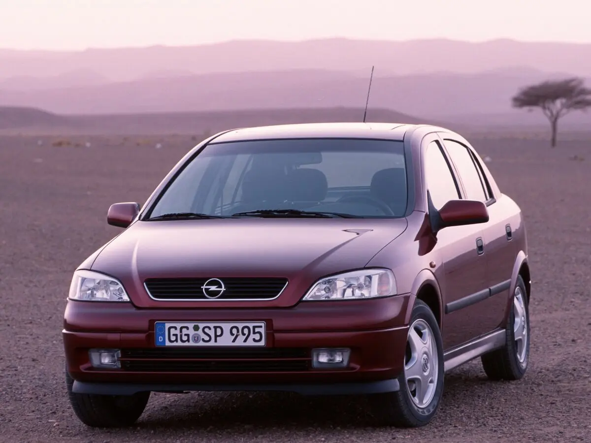 Opel Astra G Хэтчбек 5 дв. — фото 3