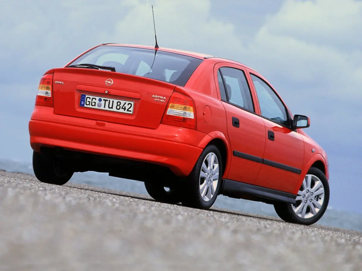 Opel Astra G Хэтчбек 5 дв. — фото 5