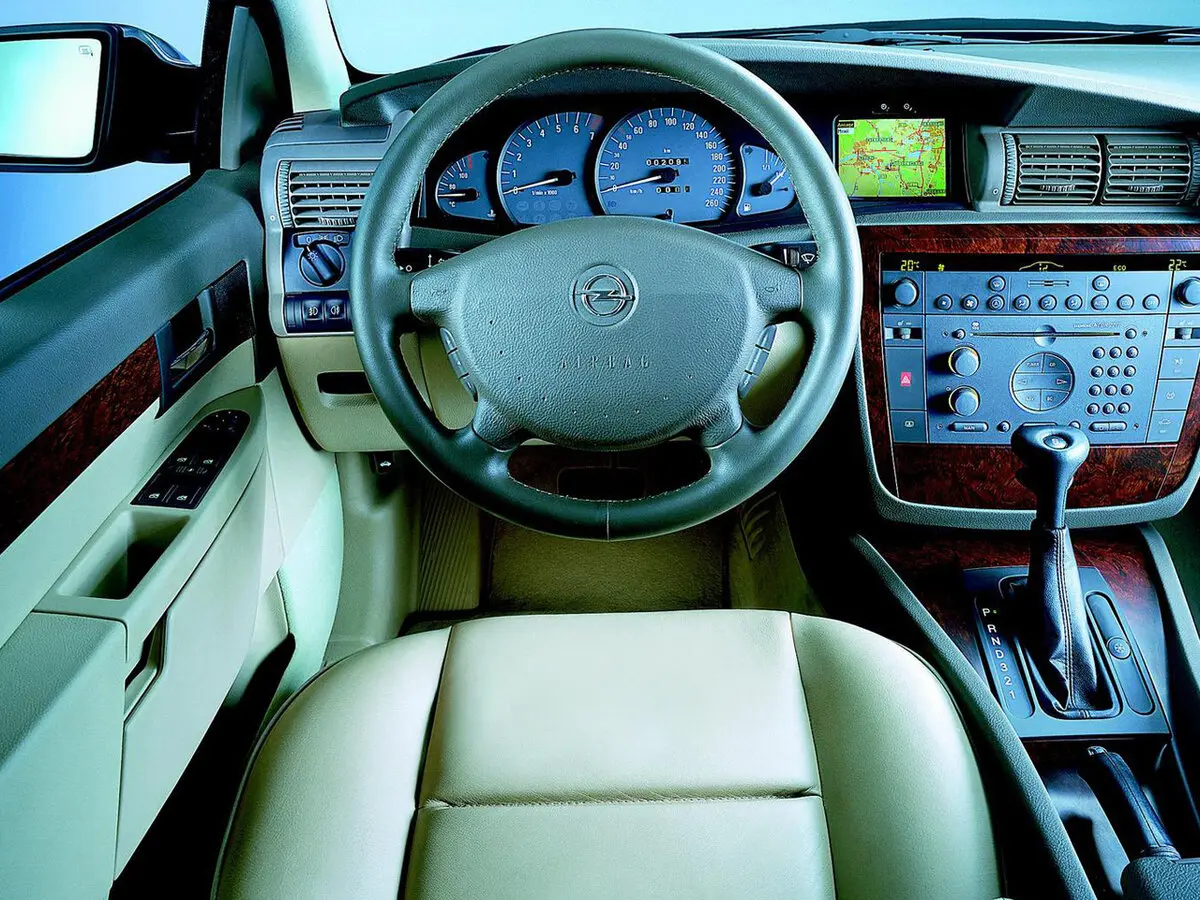 Opel Omega B Рестайлинг Универсал 5 дв. — сүрөт 6