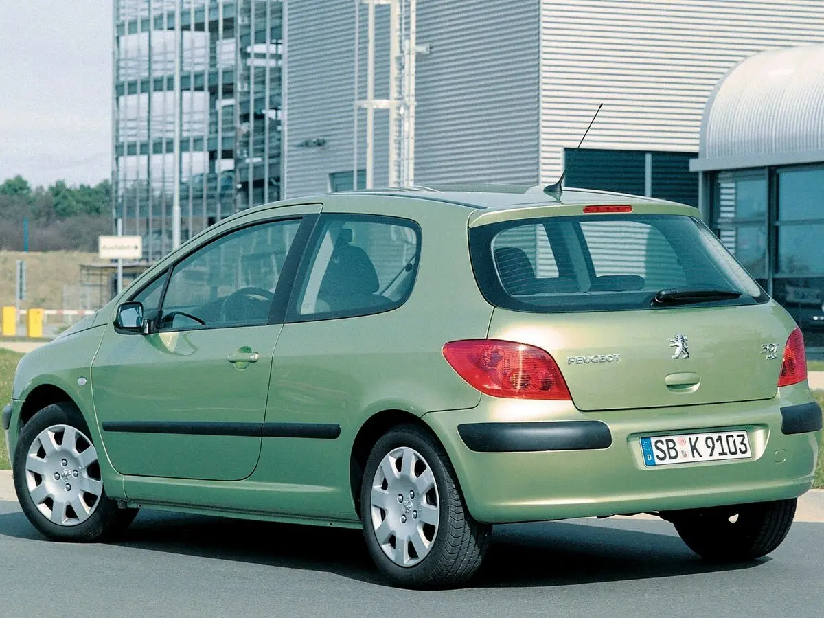 Peugeot 307 I Хэтчбек 3 дв. — photo 6