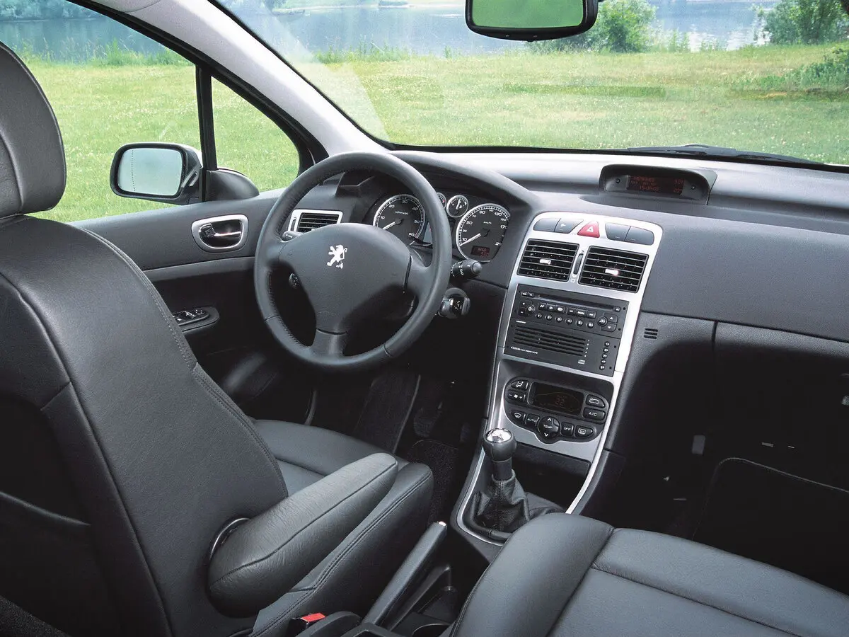 Peugeot 307 I Хэтчбек 3 дв. — photo 7