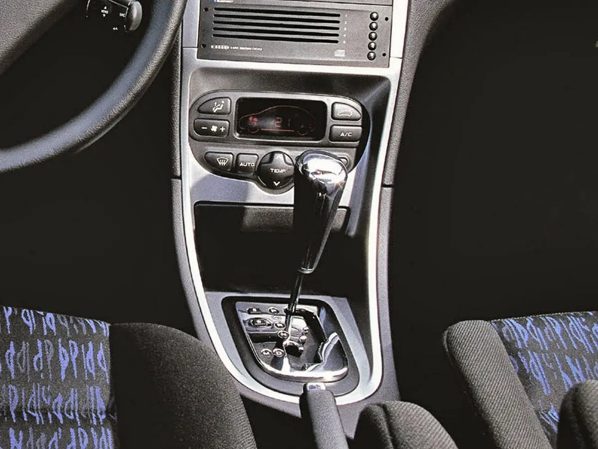 Peugeot 307 I Универсал 5 дв. — сүрөт 8