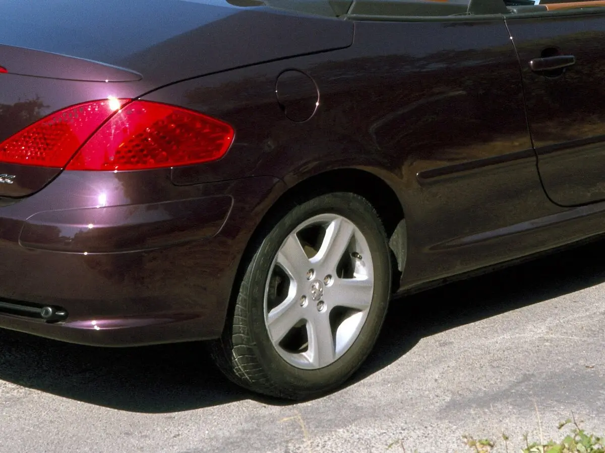 Peugeot 307 I Кабриолет — 照片 11