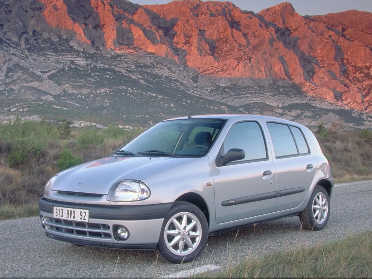 Renault Clio II Хэтчбек 5 дв.