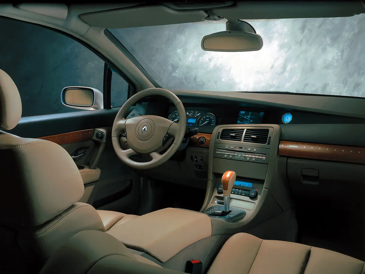 Renault Vel Satis I Хэтчбек 5 дв. — сүрөт 6