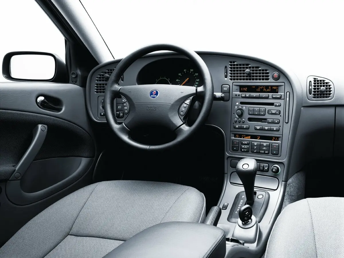 Saab 9-5 I Рестайлинг Универсал 5 дв. — 照片 6