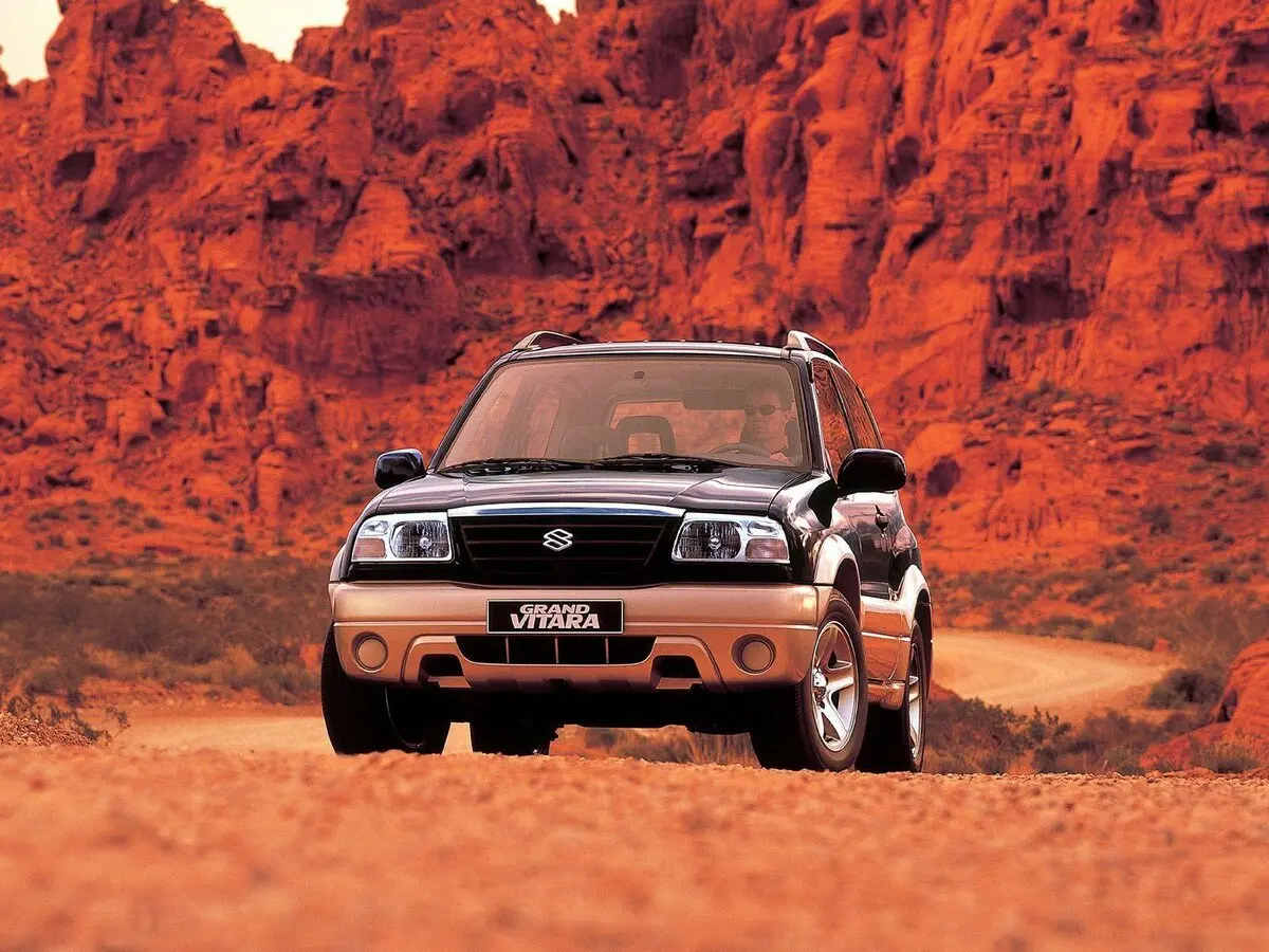 Suzuki Grand Vitara I Рестайлинг Внедорожник 3 дв. — сүрөт 3
